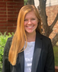 Julia Smock headshot